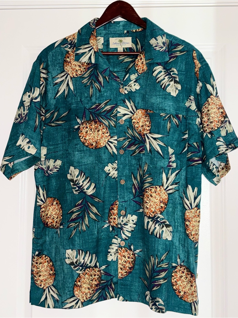 Island Shores Mens L Teal Hawaiian Pineapple Short Sleeve Button Up Silk Shirt